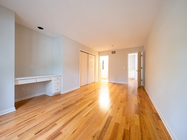 15640 17th Pl N — Photo 31