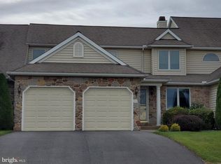 161 Fountain Dr #48, York, PA 17402