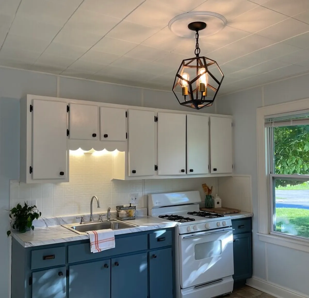 3 bed, 970 sqft, $1,500 — Photo 3