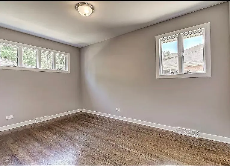 473 N Highview Ave — Photo 11