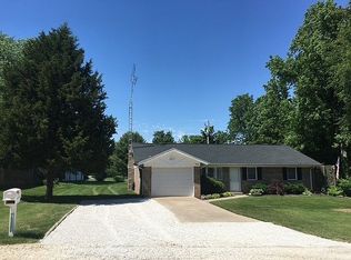 9016 Ford Dr, Mount Vernon, IN 47620