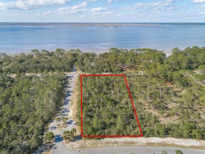 146 N Bay Shore Dr, Eastpoint, FL, 32328
