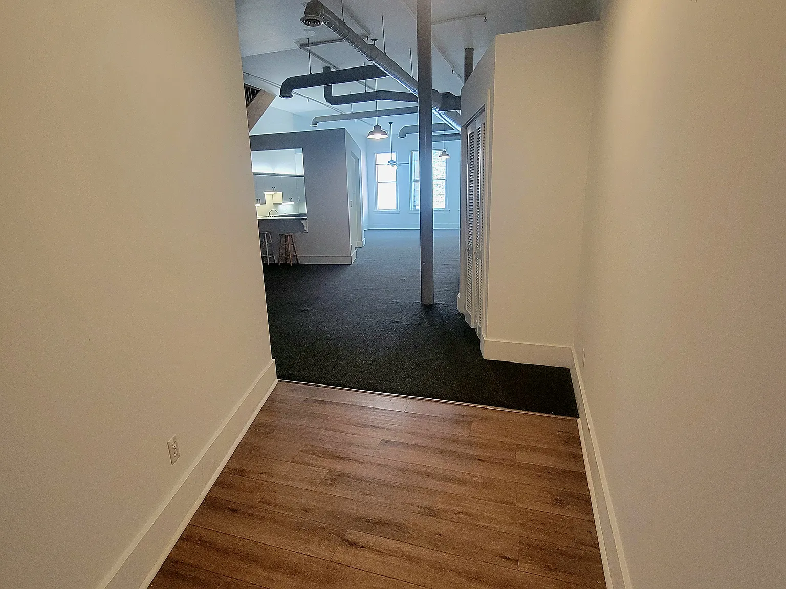 2 bed, 2140 sqft, $1,800 — Photo 1
