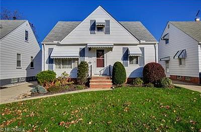 1st image of 22441 Beckford Ave