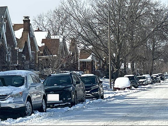 4th image of 5666 Pernod Ave