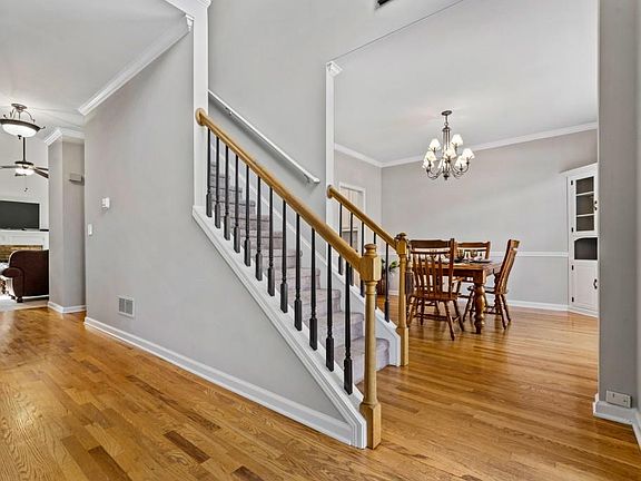 5th image of 2715 Springrock Hill Trl