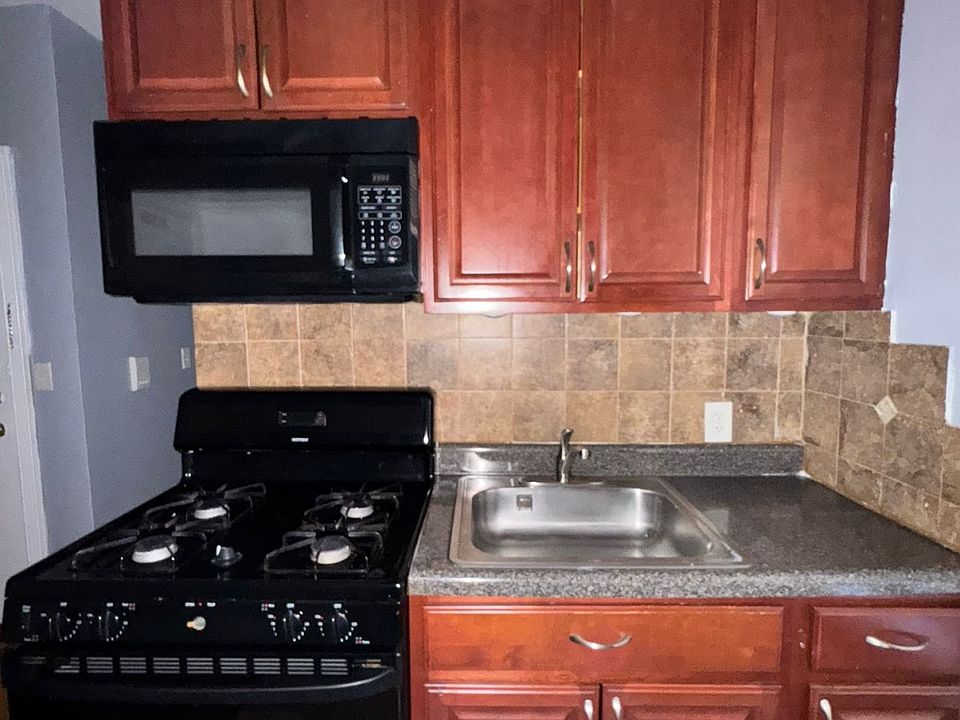 1st image of 1204 Kennedy Blvd Ste 1