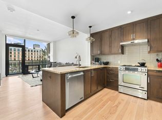 32 Traveler St Unit 313, Boston, MA 02118