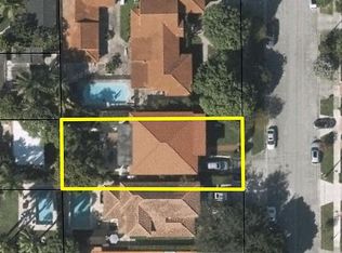 440 SW 19th Rd, Miami, FL 33129