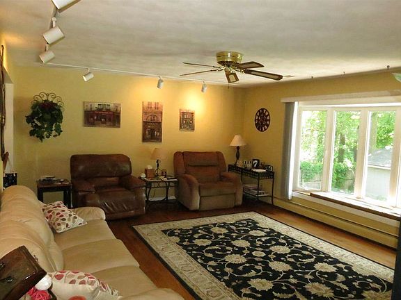 2nd image of 20350 Opal St