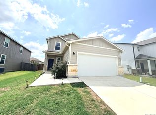 2512 Ayers, Seguin, TX 78155