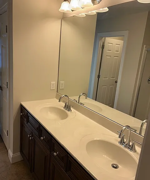 Owner's Bath