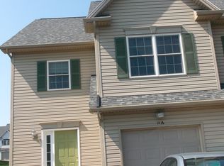 5 Marple Ln, Hilton, NY 14468