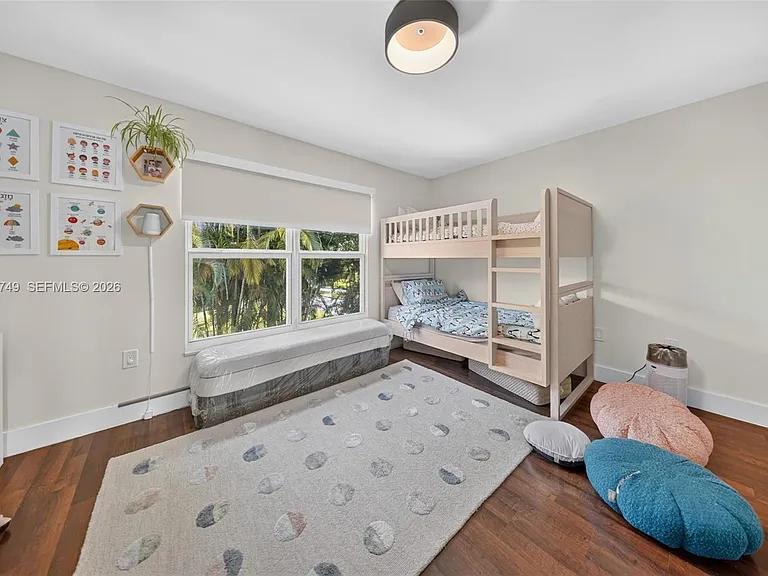 21007 NE 34th Pl #21007 — Photo 18