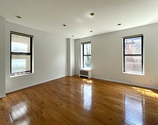 Rented by Compass | media 6