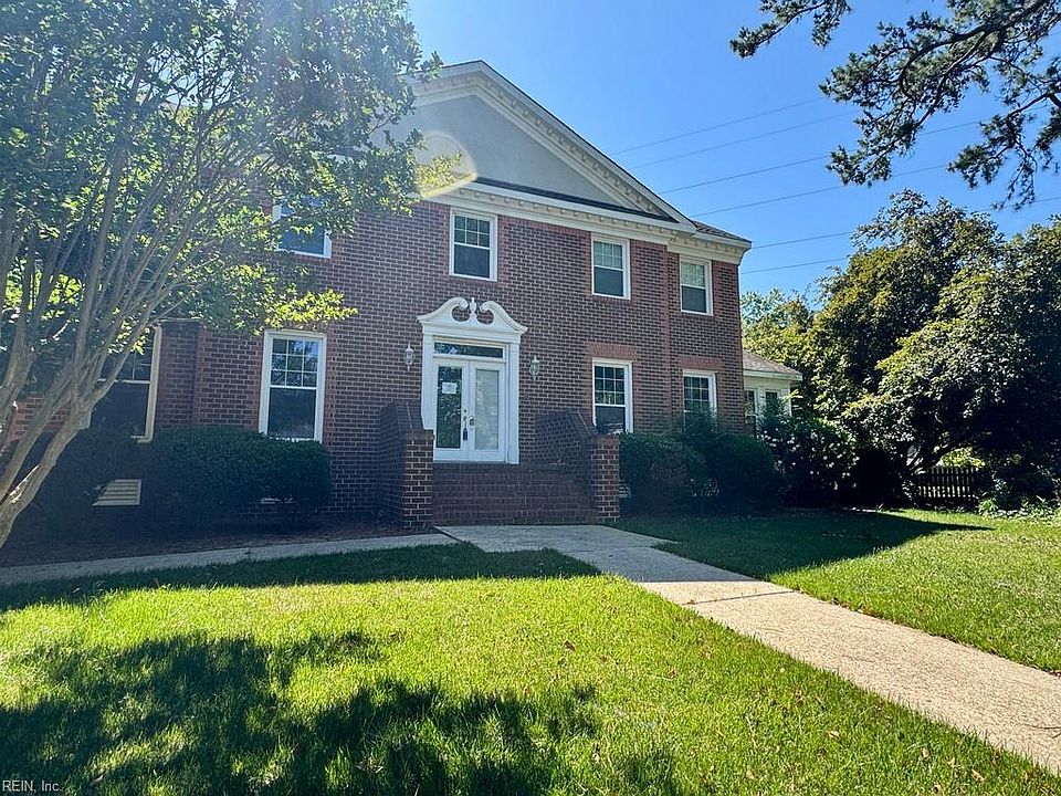 1st image of 820 Spruce Forest Ct