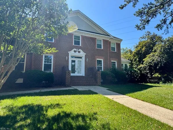 820 Spruce Forest Ct, Chesapeake, VA 23322