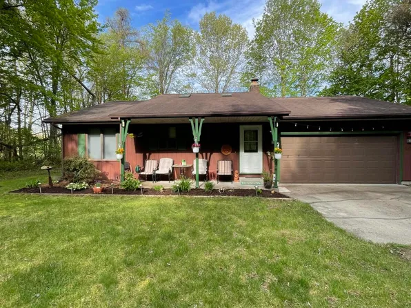 6452 134th Ave, Saugatuck, MI 49453