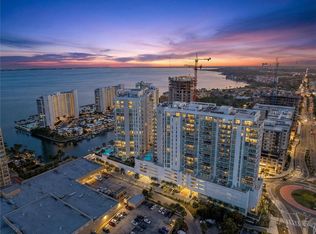 301 Quay Cmns #1807, Sarasota, FL 34236