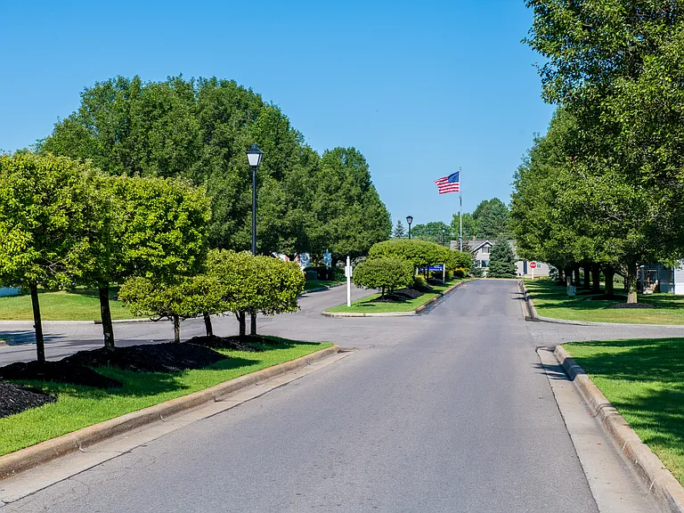 Broadview Estates — Photo 1