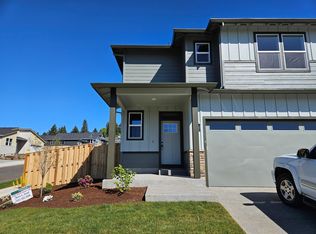 3107 NE Samson Ave #A, Estacada, OR 97023