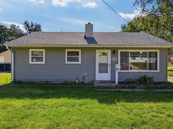 375 26th Ave SW, Cedar Rapids, IA 52404