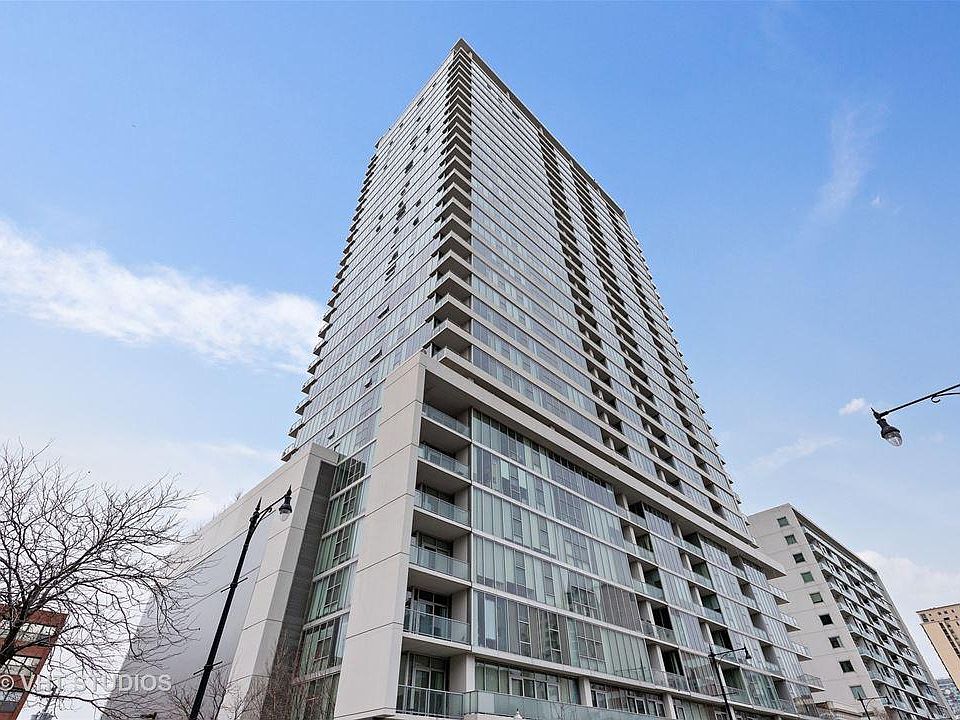 1st image of 1720 S Michigan Ave Fl 26