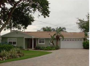 1556 Parks Lake Rd, Lake Wales, FL 33853