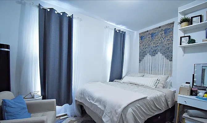 Rented by Compass | media 14