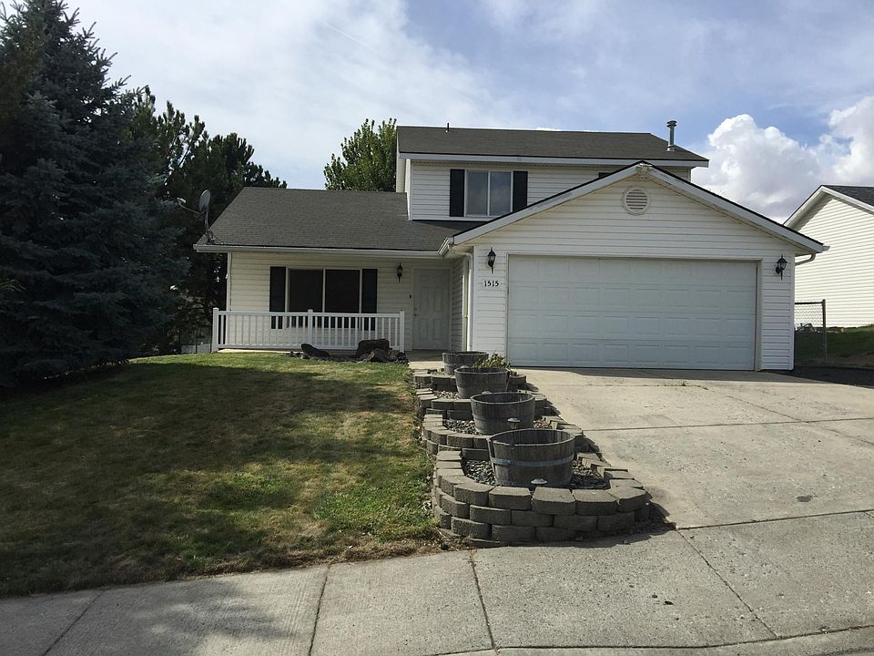 1st image of 1515 NW Valhalla Dr
