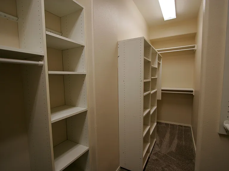 207 Grandview Pl #2 — Photo 15