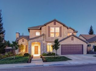 10658 N Spanish Bay Dr, Fresno, CA