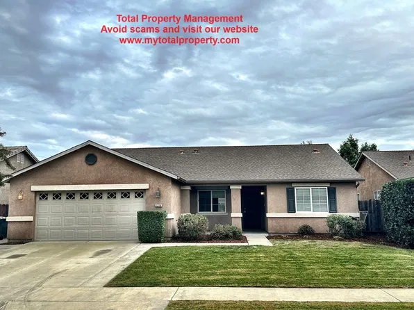 2216 E Arlen Ave, Visalia, CA 93292
