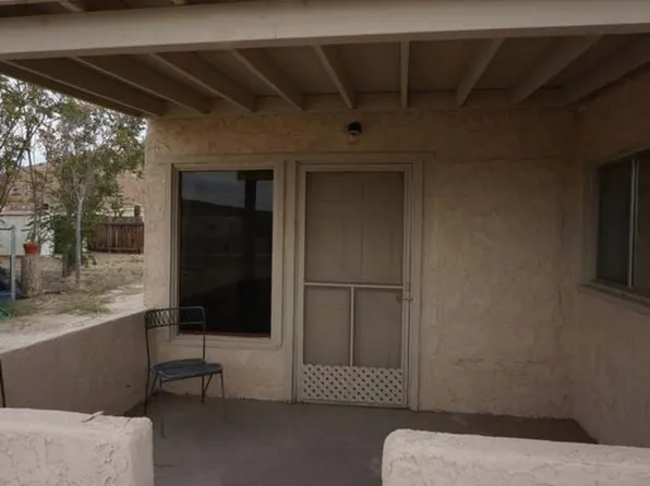 29142 Arrowhead Dr, Barstow, CA 92311