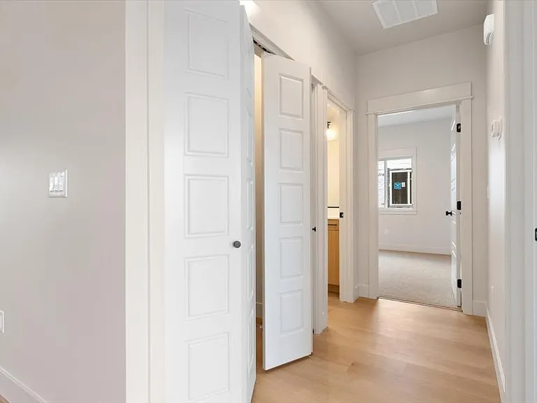 631 Willow Bend Dr — Photo 4