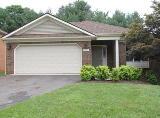 5815 Penn Forest Pl, Roanoke, VA 24018