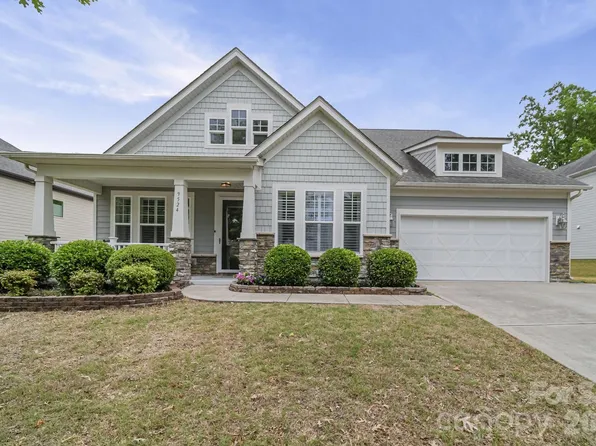 9524 Hightower Oak St, Huntersville, NC 28078