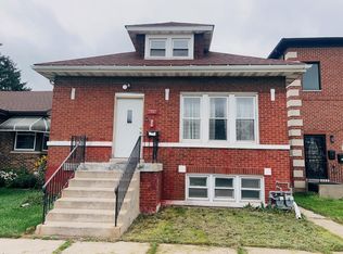 7416 W 61st Pl, Summit, IL 60501