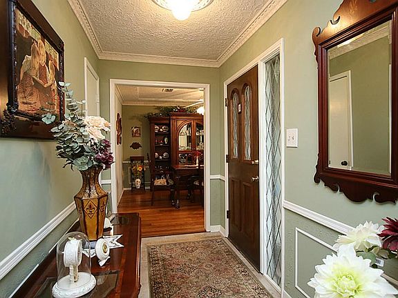 4th image of 15615 Grovespring Dr