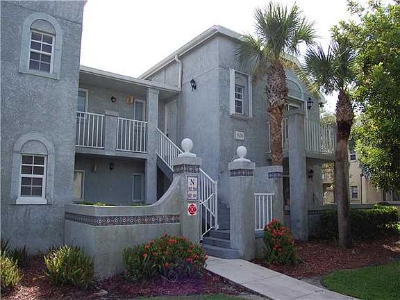 3rd image of 1620 SE Green Acres Cir APT N204