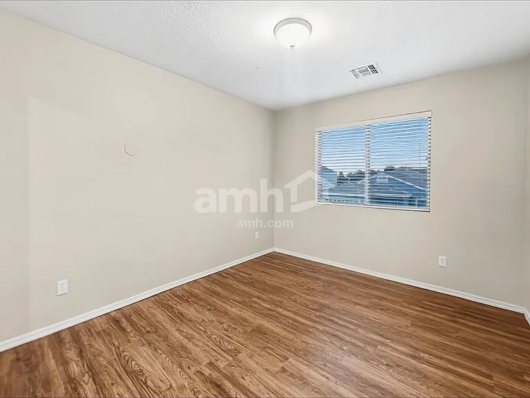 1593 E Megan Dr — Photo 15