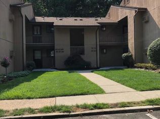 61 Western Reach, Red Bank, NJ 07701