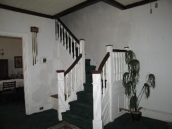 5th image of 5440 Larchwood Ave