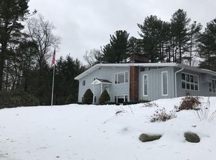 4 Lido Ave, Burlington, MA 01803