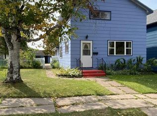 617 18th Ave W, Ashland, WI 54806