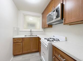 405 E Santa Clara St #B, San Jose, CA 95113