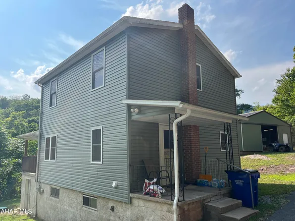 1886 Dunkard Hollow Rd, Alum Bank, PA 15521