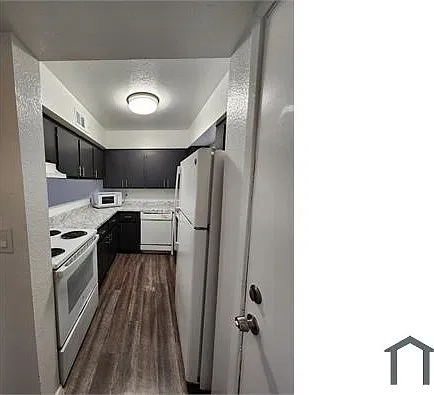 2 bed, 800 sqft, $1,095 — Photo 3