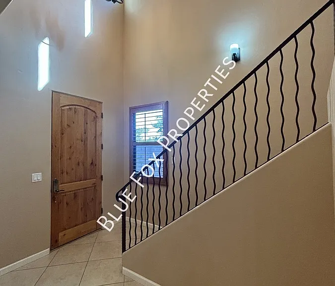 4688 N Belgravia Rd — Photo 3