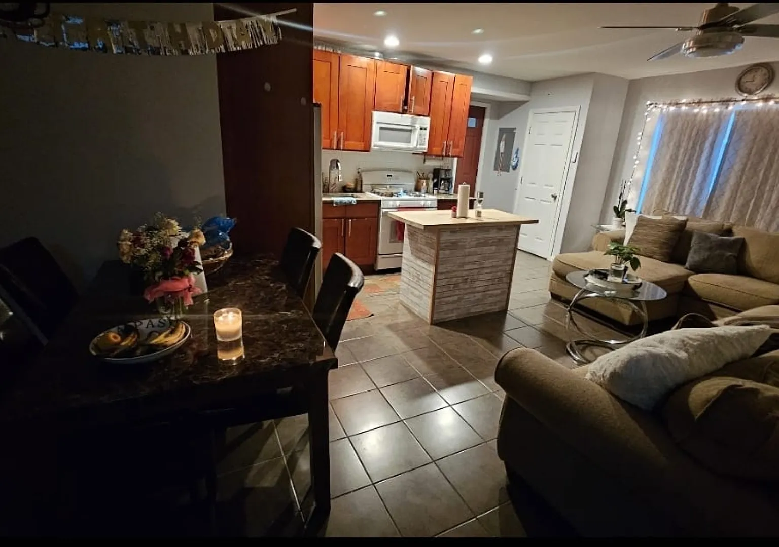 123 Laurel Ave — Photo 2